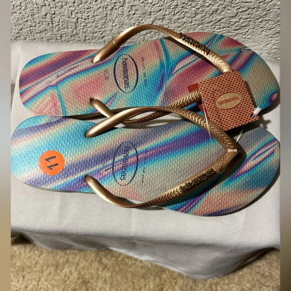 Havaianas Women's Slim Iridescent Flip-flop Sandals Ballet Rose 11/12 NWT - Picture 1 of 5